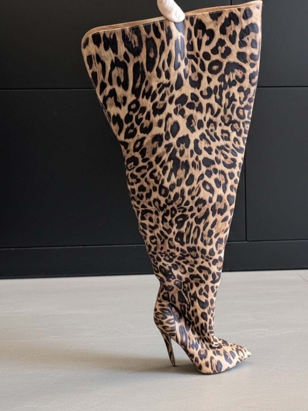 boots - Picture 2 of 2